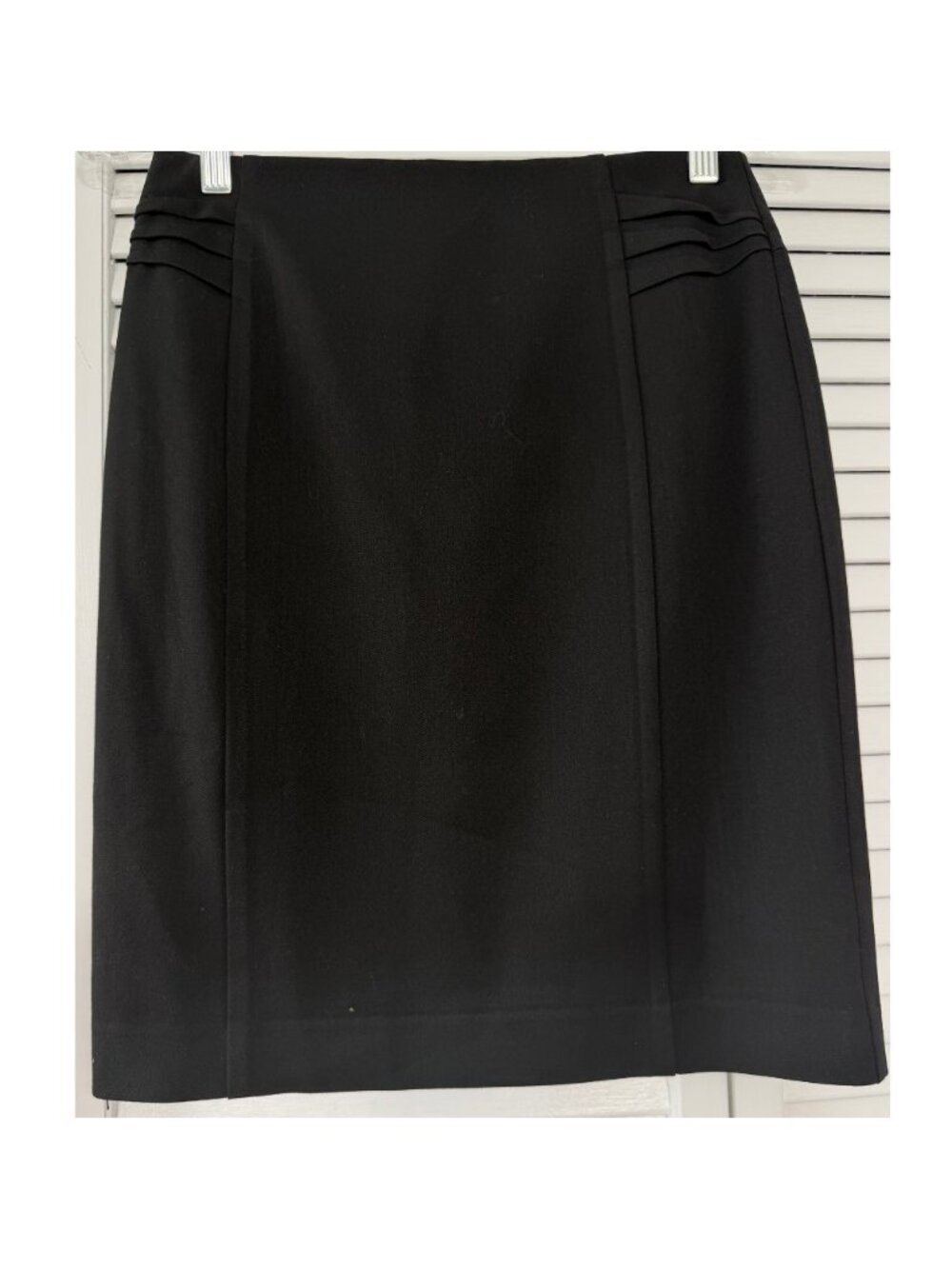 Very Good Condition Express Black Pencil Skirt Size 2
